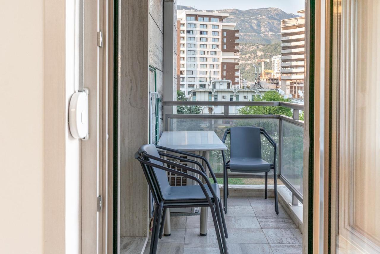 Fontana Mediteran Properties Budva Exteriör bild